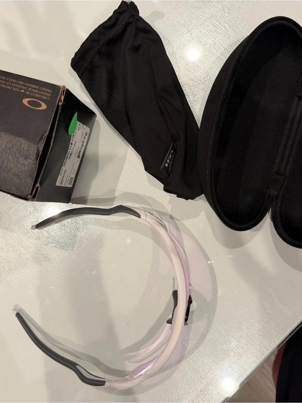 Oakley white and black Sports Sunglass Frame with Case